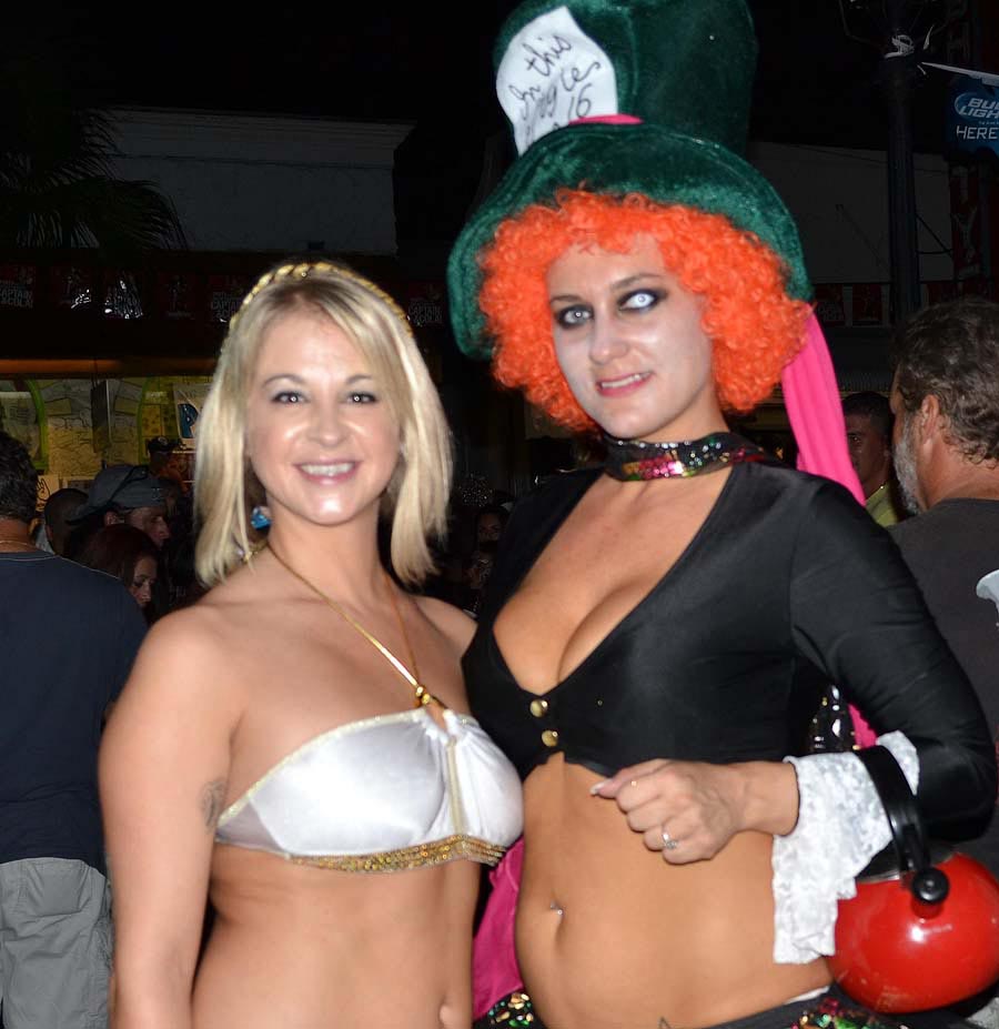 last couple days of fantasy fest and halloween 046_crop copy
